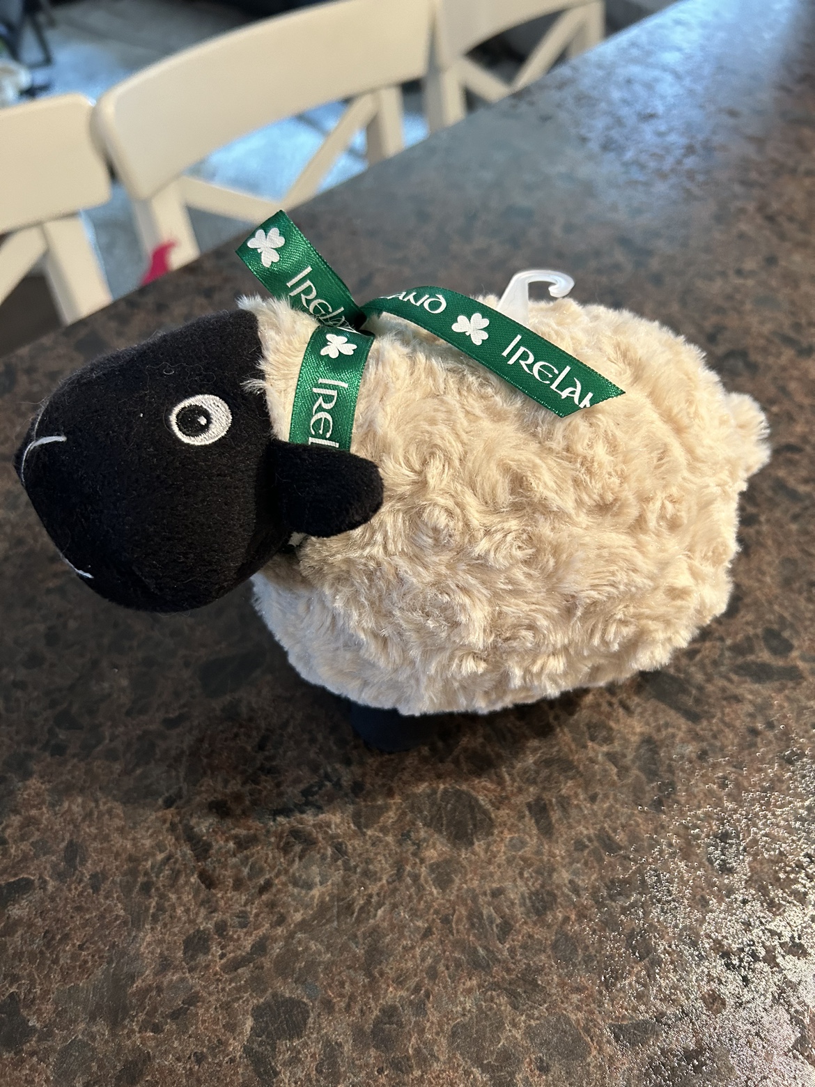 Stuffed animal Sheep thumbnail