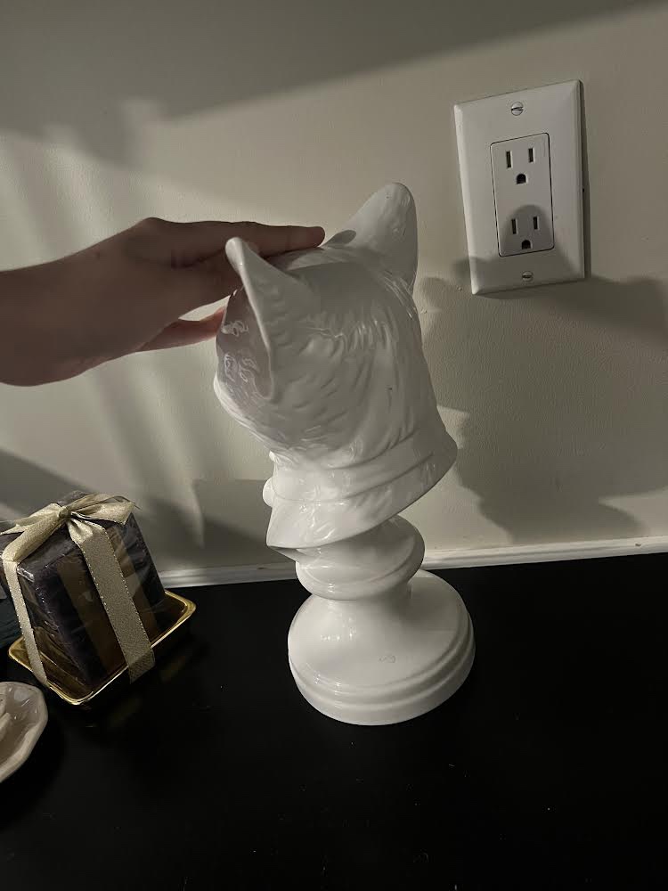 White Cat Head Statue Sculpture- Decoration piece - photo 2