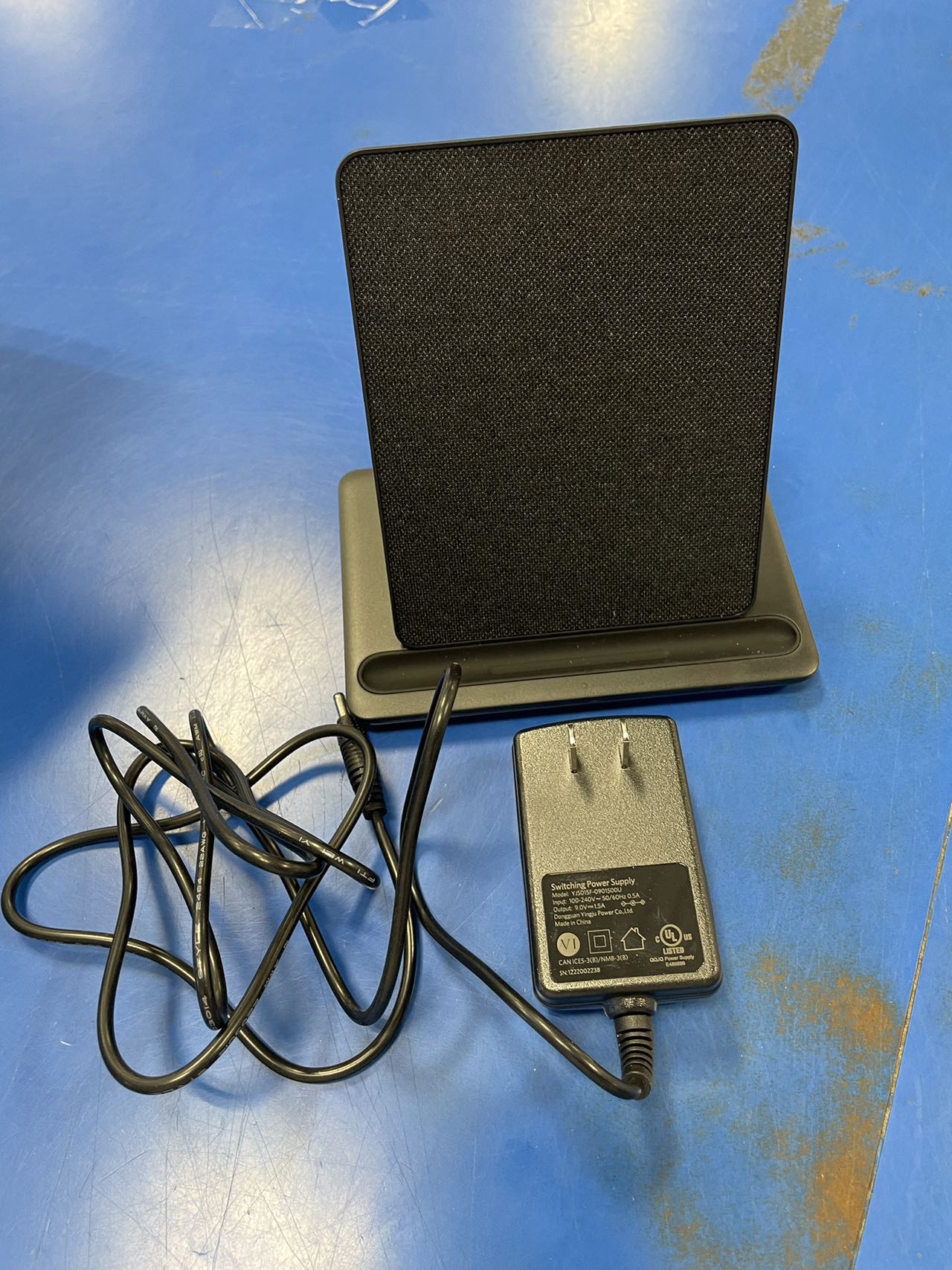 Wireless Charging Dock for Kindle Paperwhite Signature Edition - photo 3