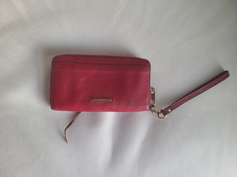 #freecycle Red Rebecca Minkoff wallet thumbnail