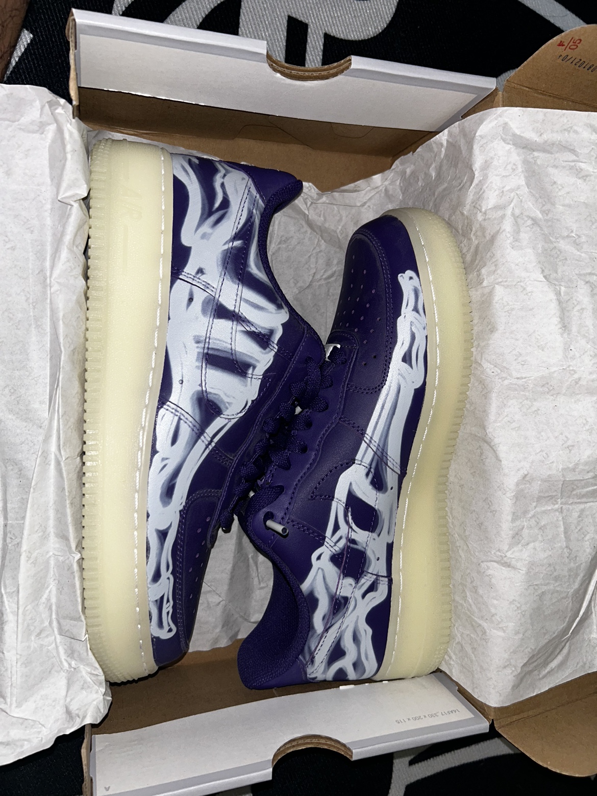 Nike Air Force 1 Low - Purple Skeleton Halloween (2021) image indicator(6)