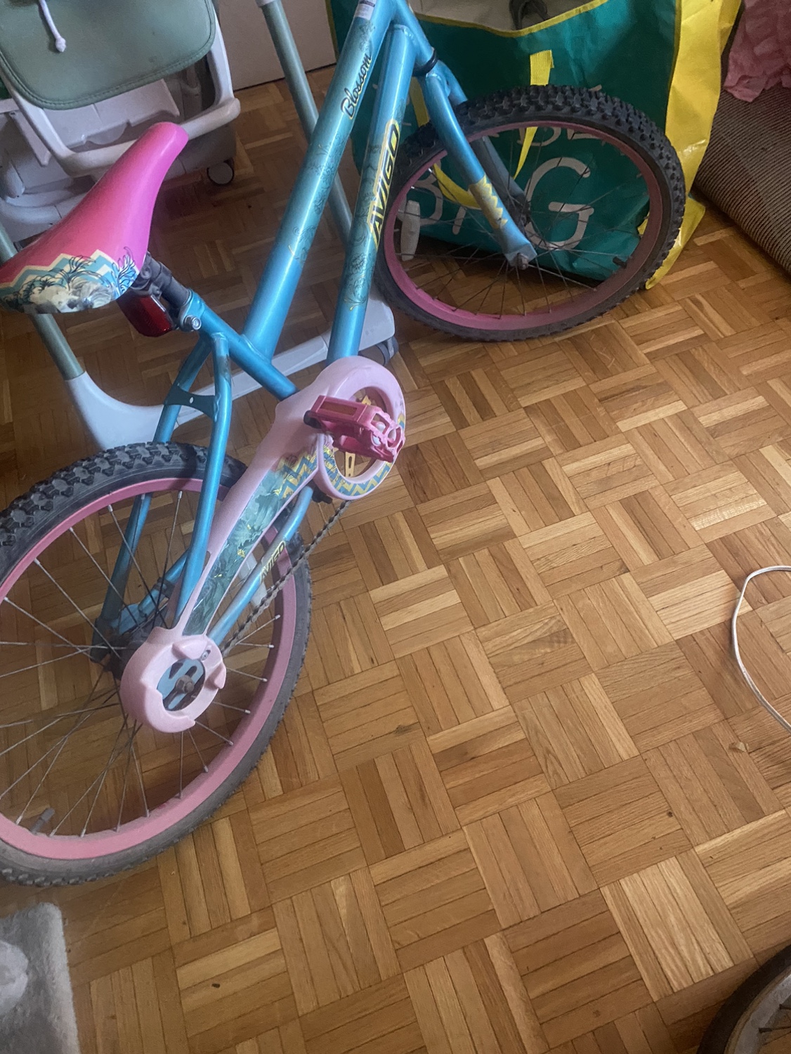 children's bicycle - photo 2