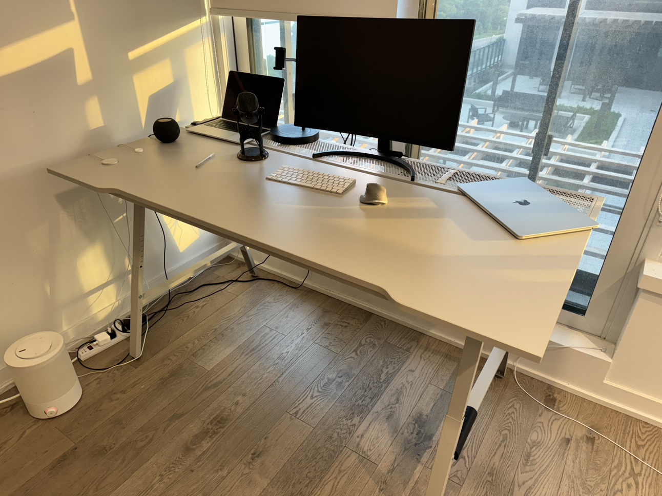 UTESPELARE Gaming desk, light gray
