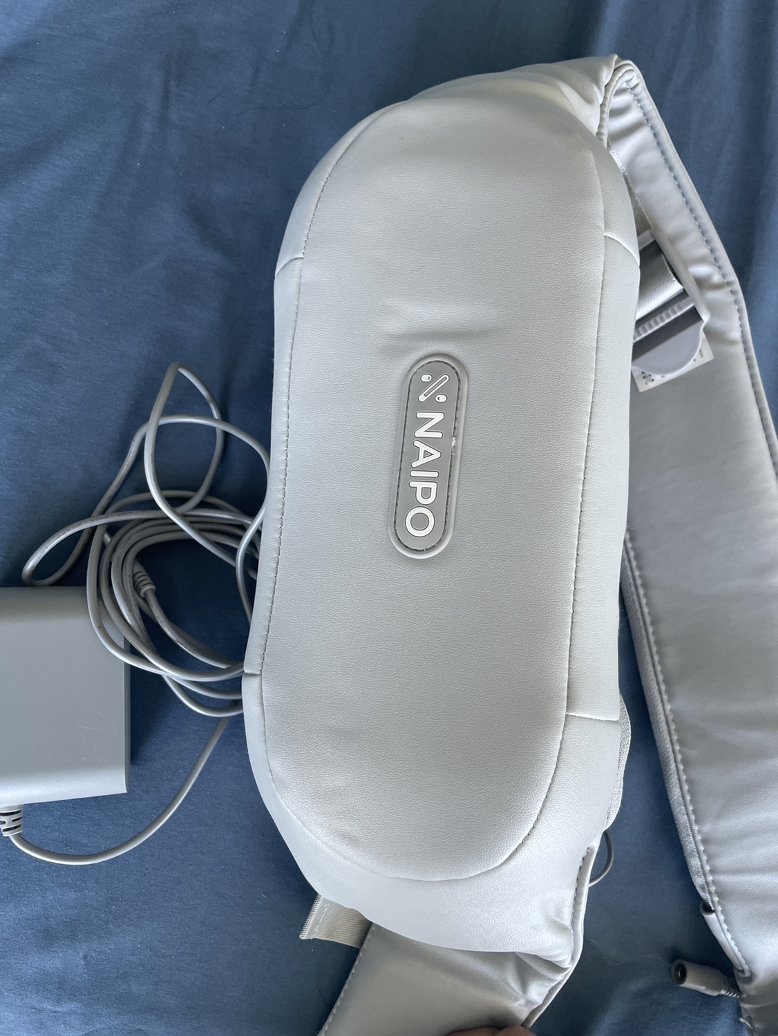 Massager with original chords and bag image indicator(2)