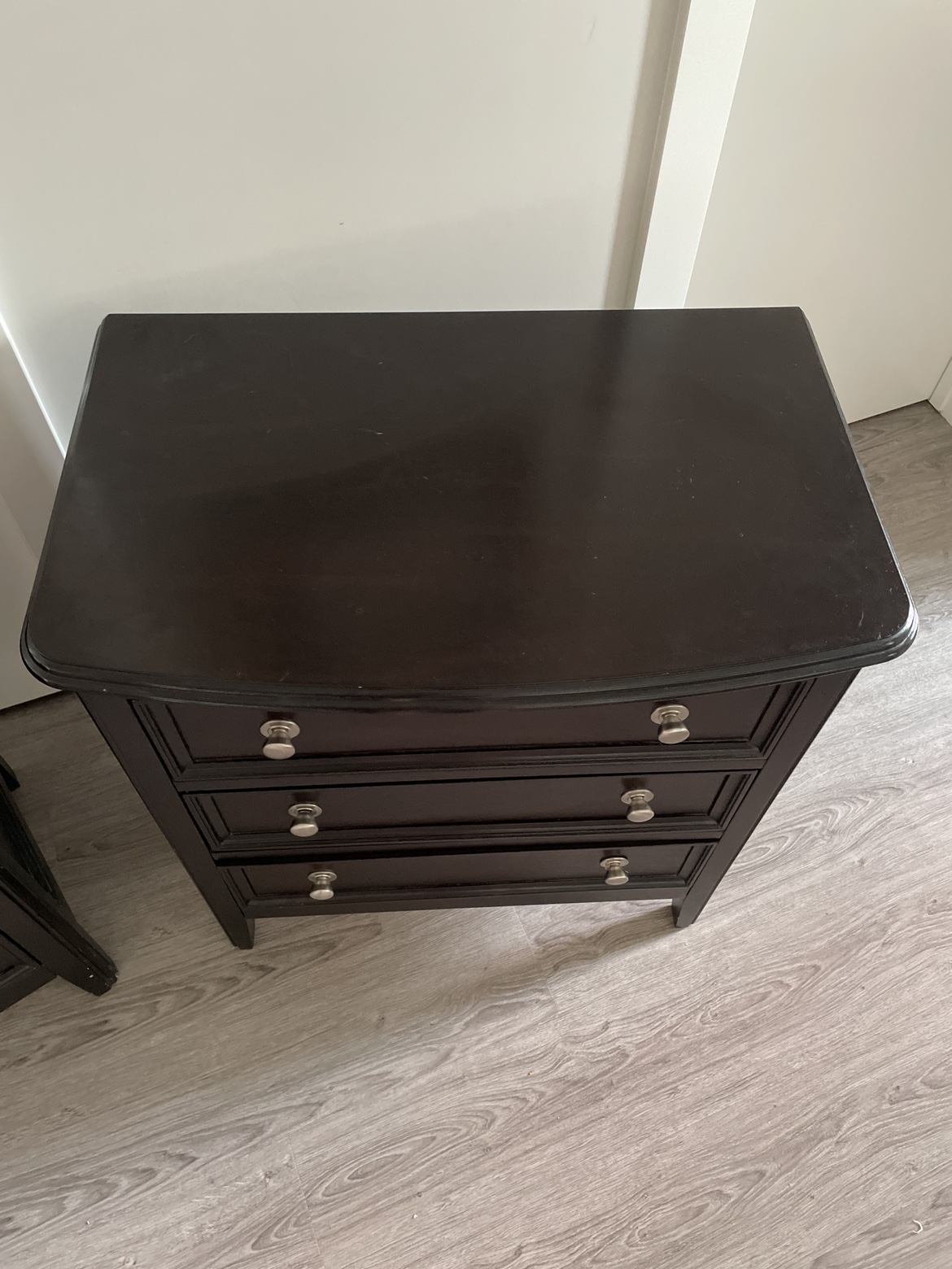 Set of Two Nightstands - photo 5