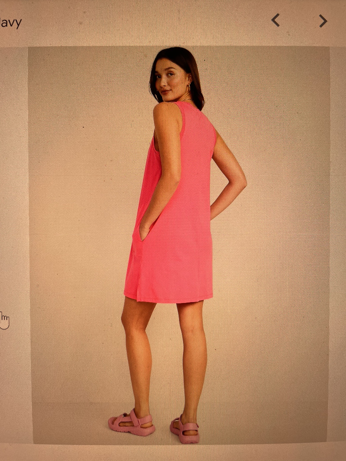 Old Navy women’s dress with pockets  - size small thumbnail