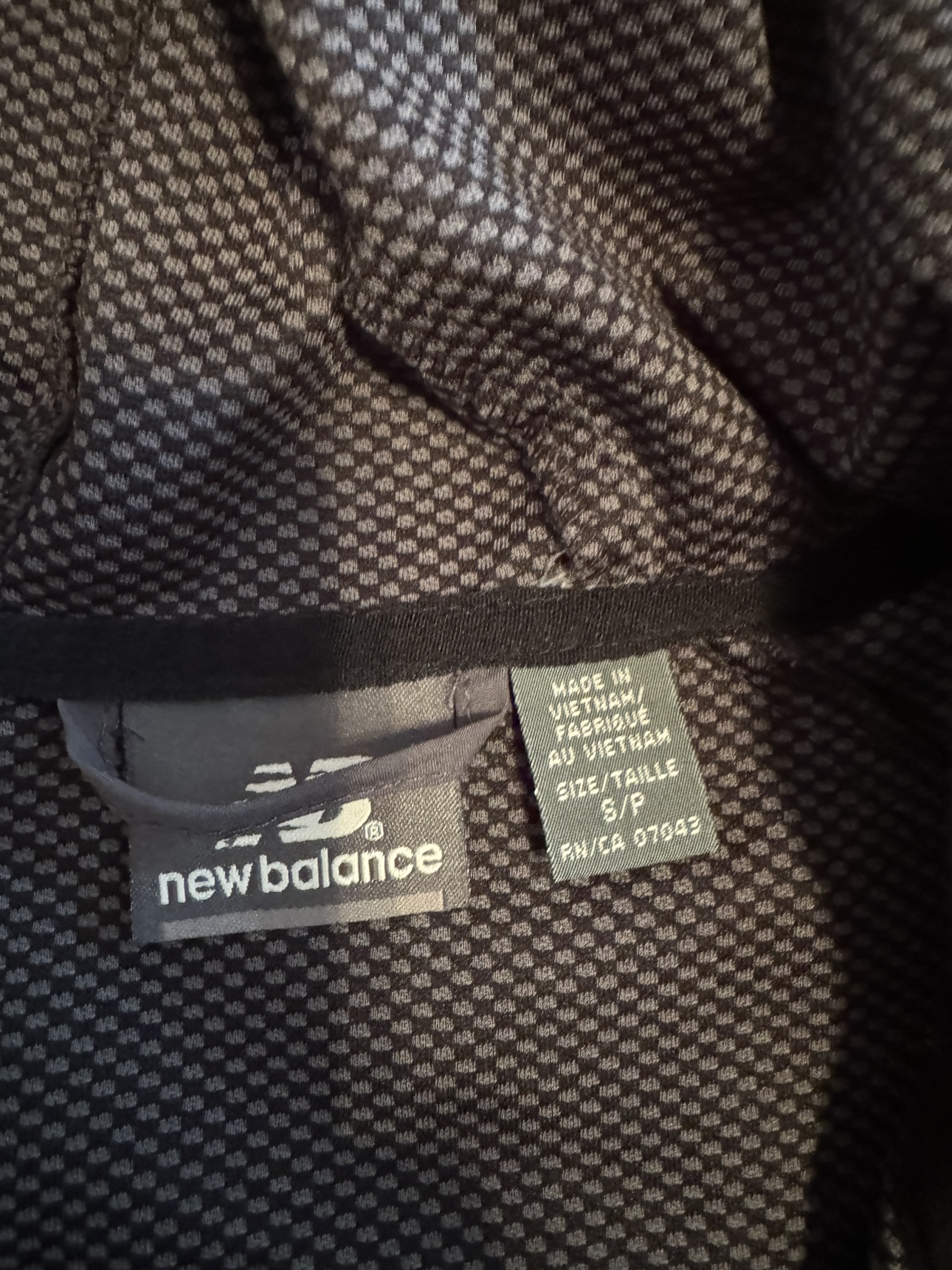 Women’s new balance jacket image indicator(4)