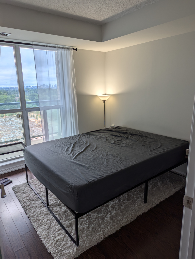 metal bed frame queen size
