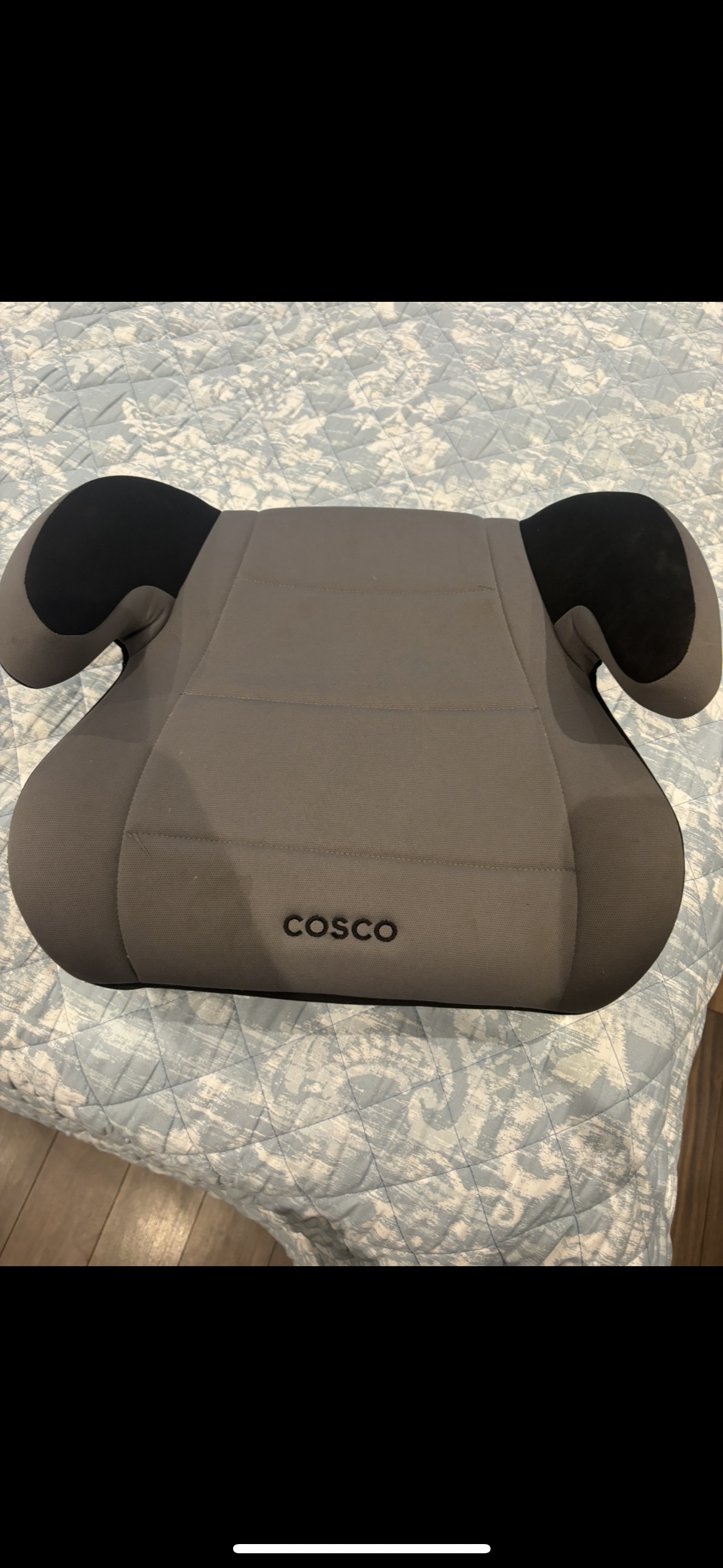 Booster seat thumbnail
