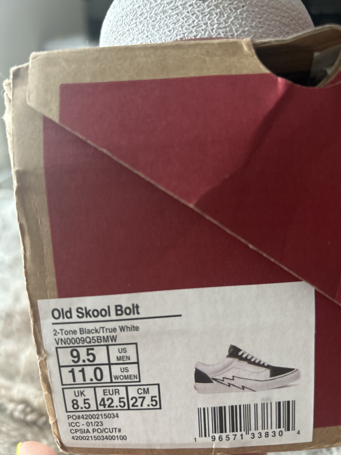 Vans Old Skool Bolt image indicator(2)