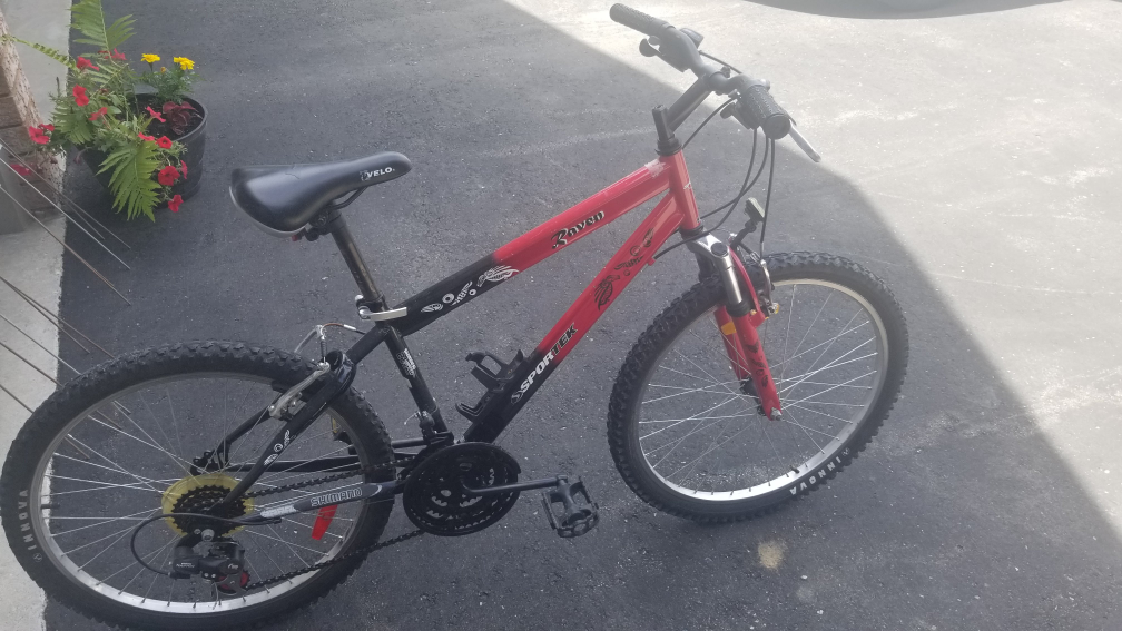 Sportek Raven 21 Speed Bike