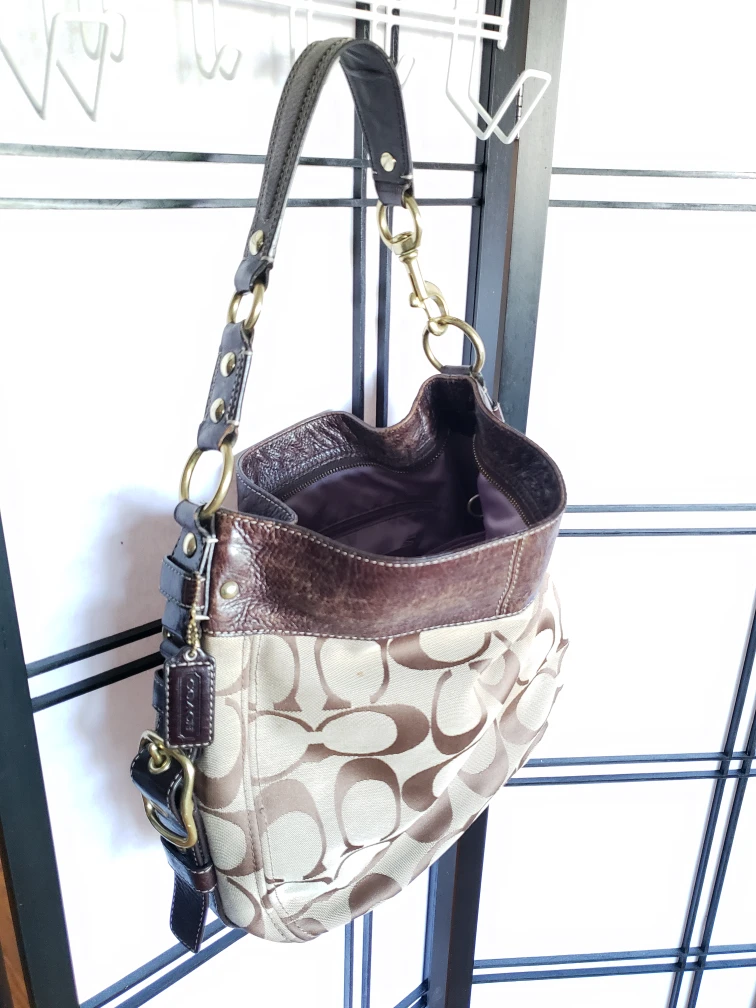 Coach women hand bag - photo 2