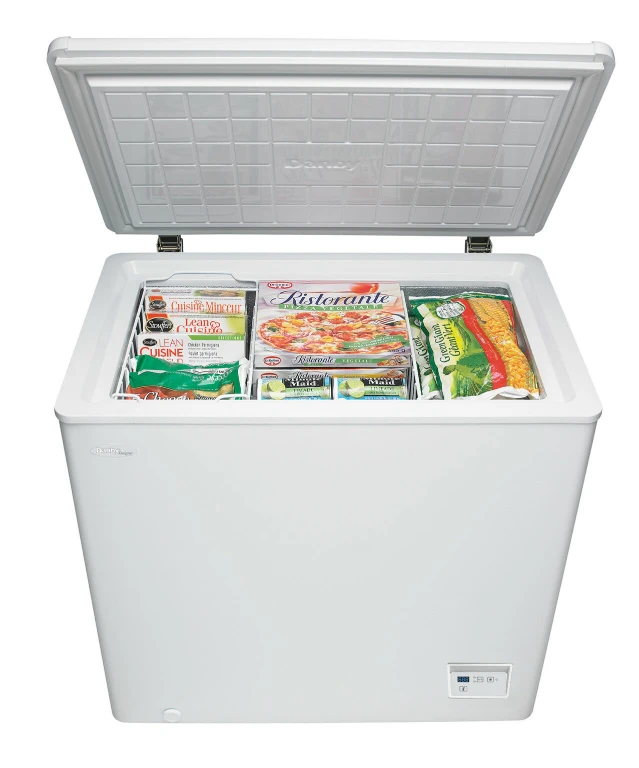 Danby Designer 5.1 cu. ft. White Chest Freezer - photo 4