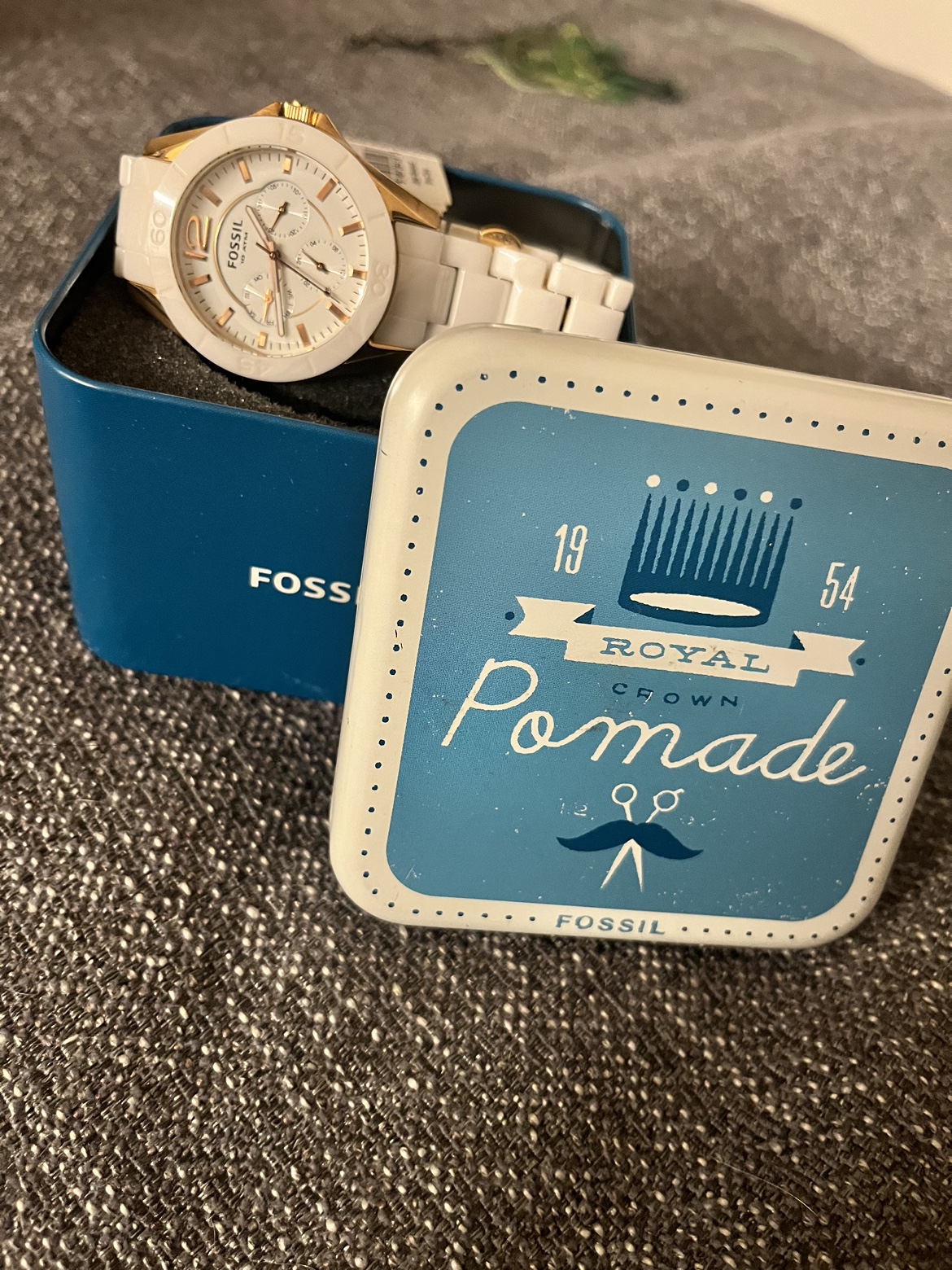 Fossil Women’s Watch BRAND NEW! - photo 3