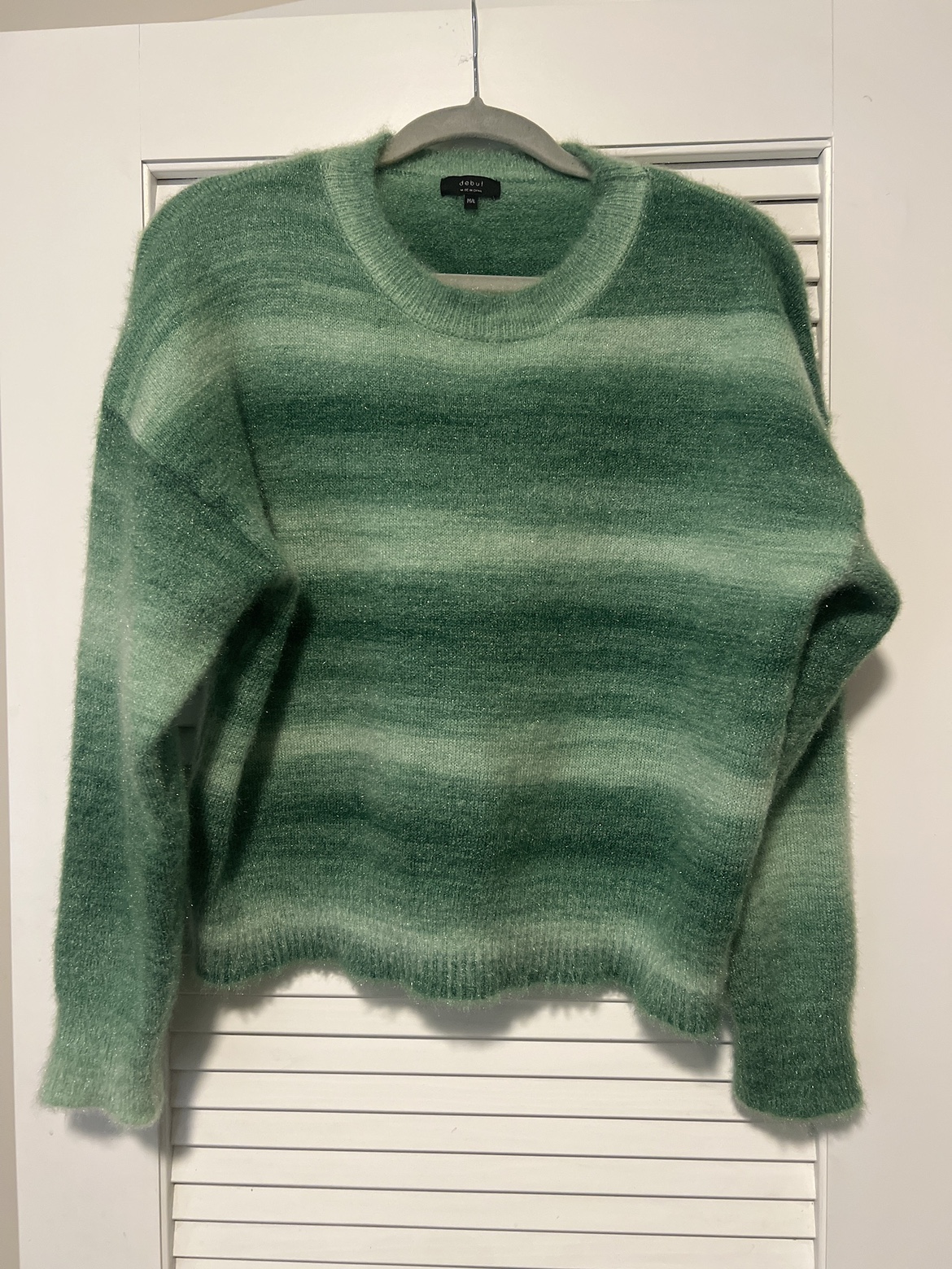 Sweater thumbnail