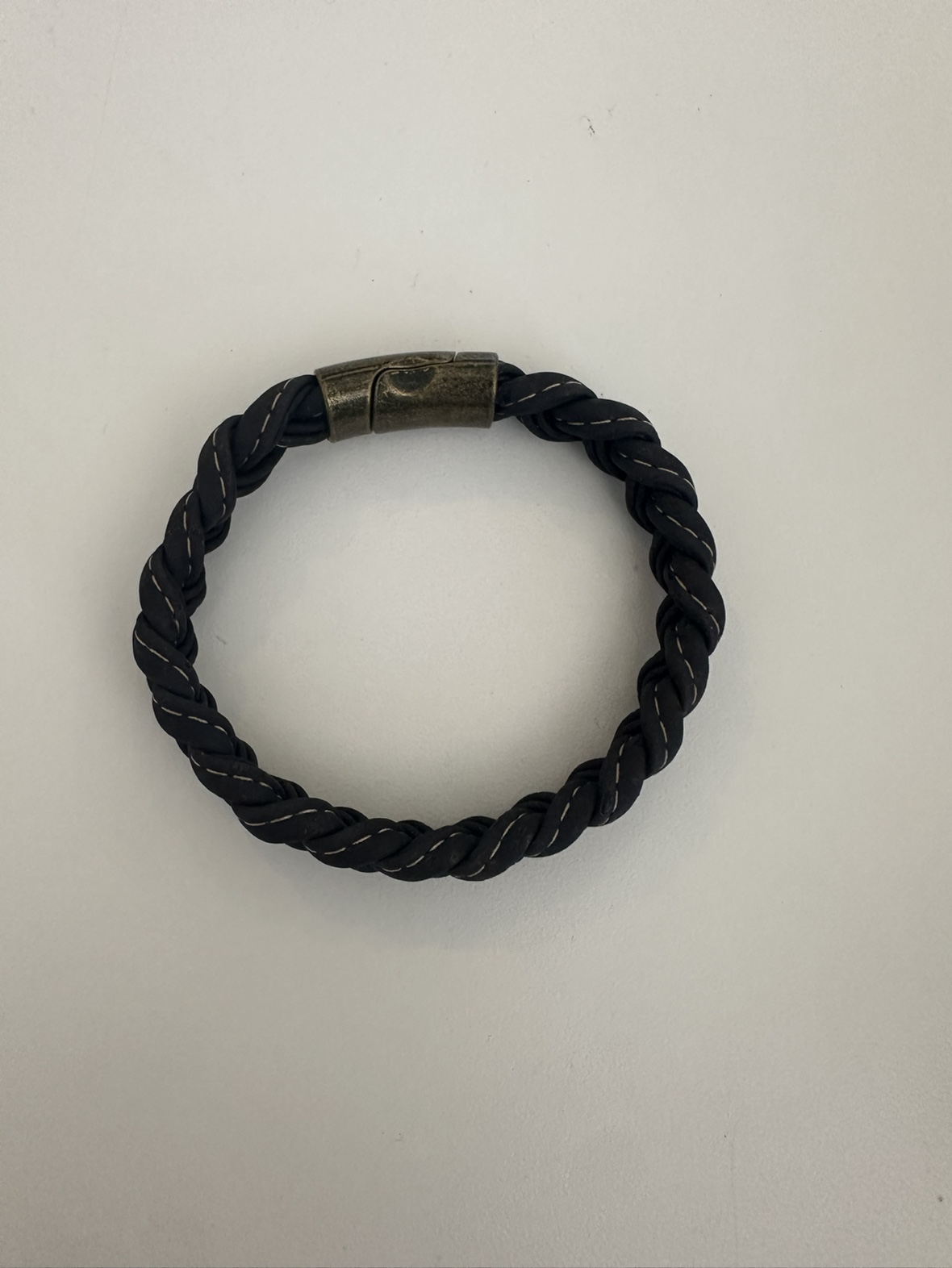 Dark Brown Magnetic Bracelet - Excellent Condition thumbnail