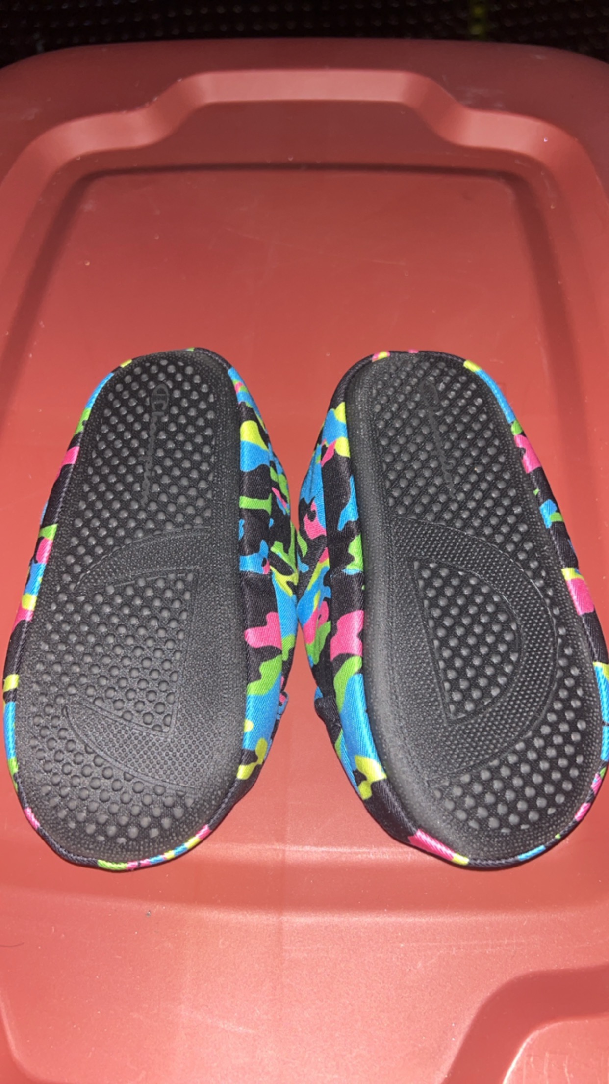 10C kids Champion Slipper Shoes - photo 2