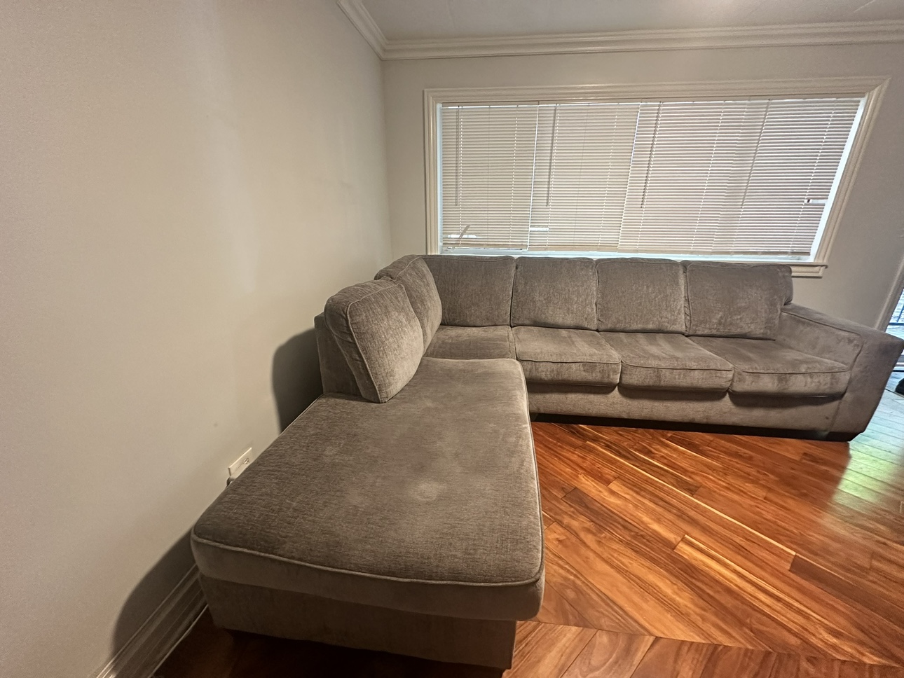 Gray Sectional like new - photo 2