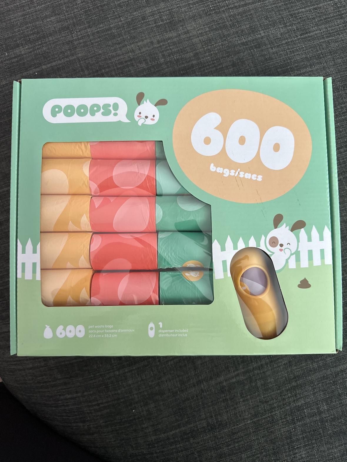 Brand new Poops Brand dog bag kit - 600 bags
