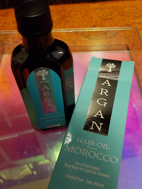 🤲🏽👩🏽👱🏻‍♀️🧑🏾‍🦱👩🏽‍🦰Argan Hair Oil (aka Moroccan Oil) thumbnail