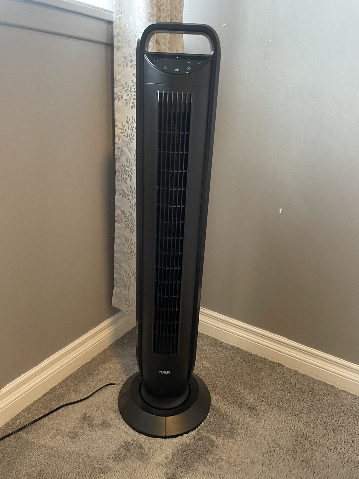 Seville Tower Fan with remote - photo 4