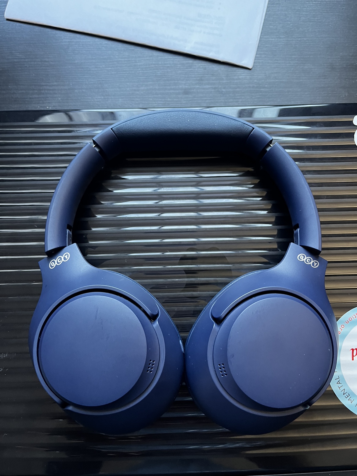 QCY noise canceling headphones - photo 4