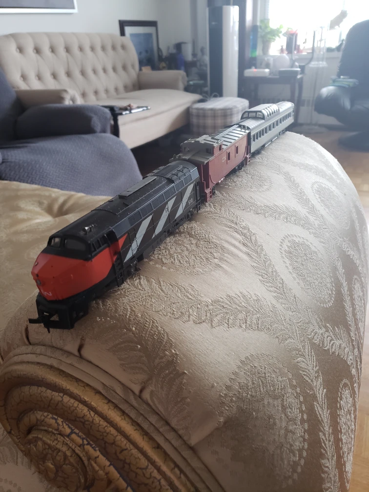 Model train image indicator(4)