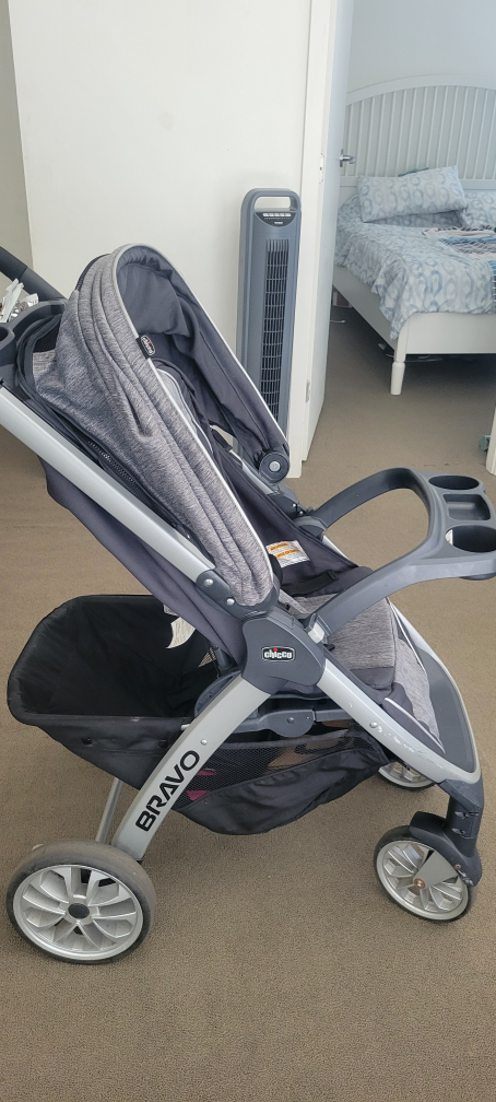 chicco bravo 3 in1 stroller - photo 3