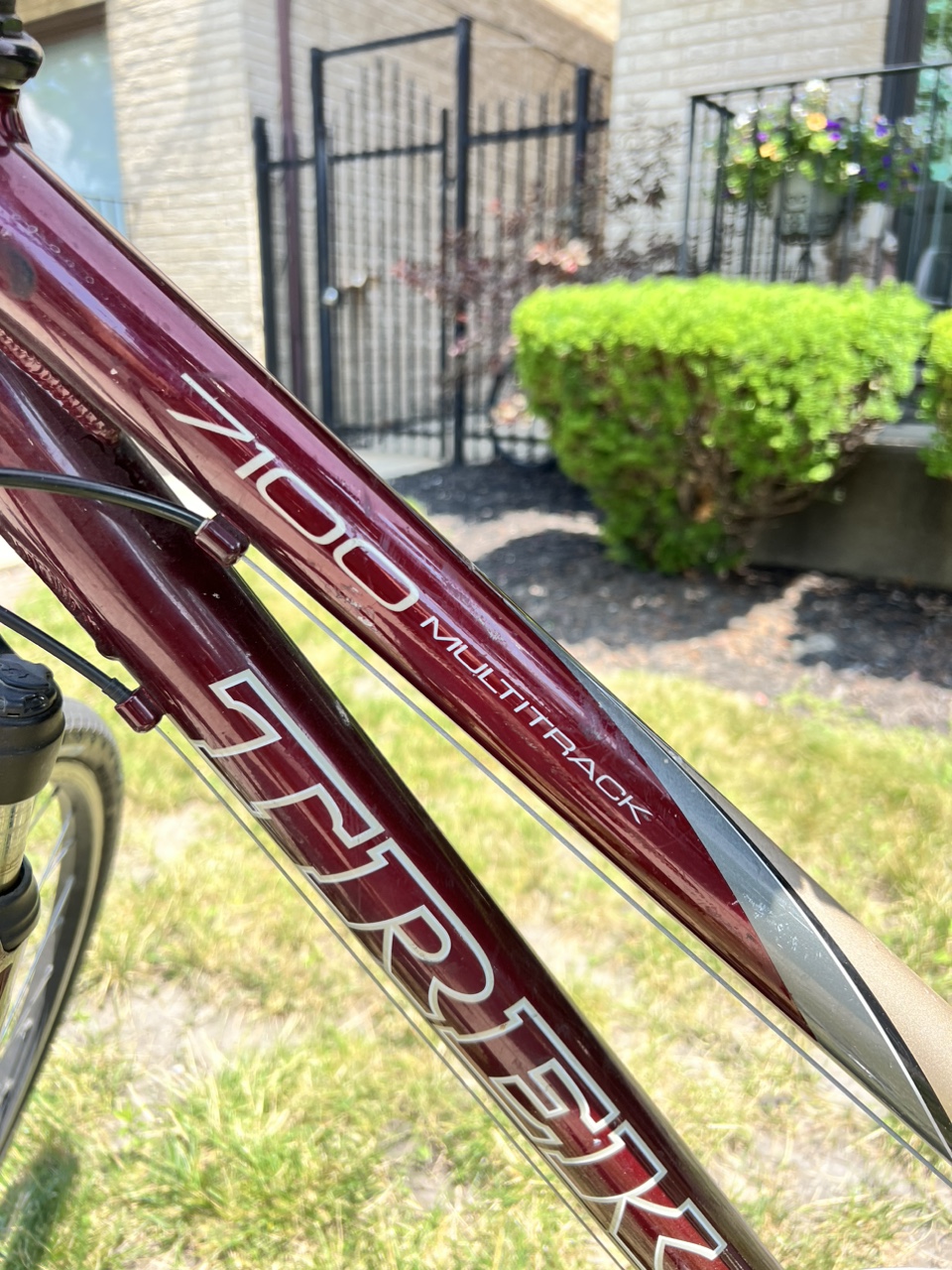 Used Trek Multitrack 7100 50-52cm - SM Frame 21 Speed