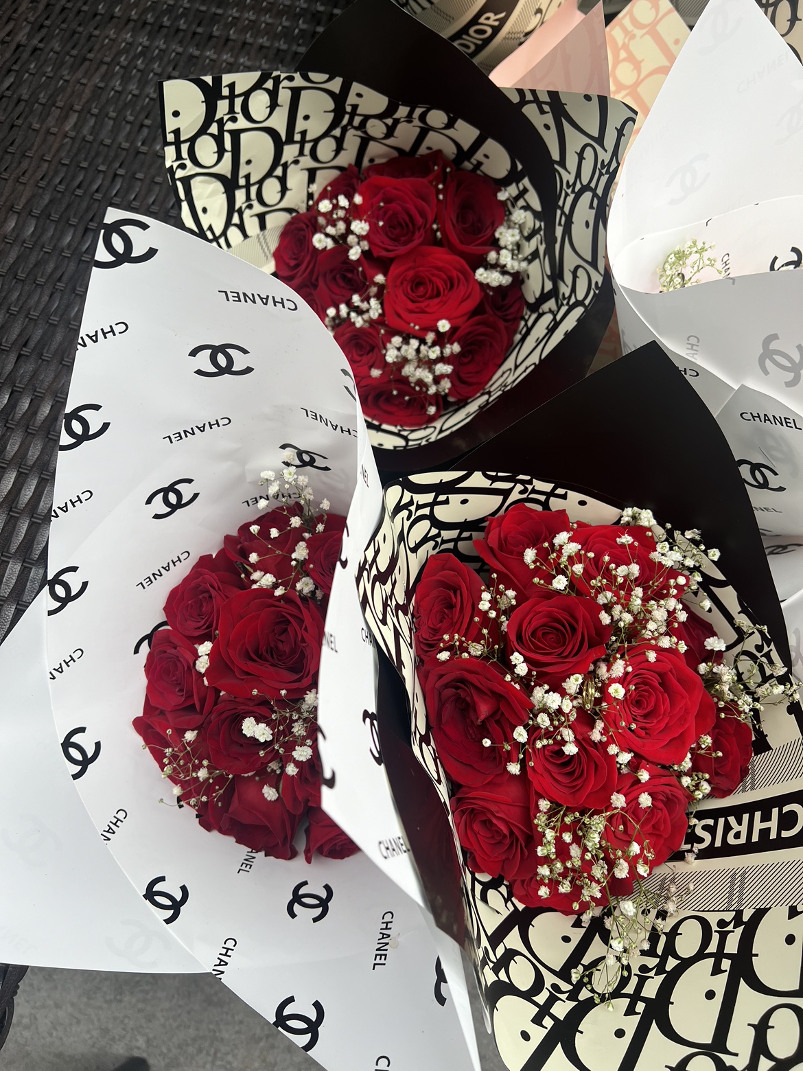 Fresh rose bouquets