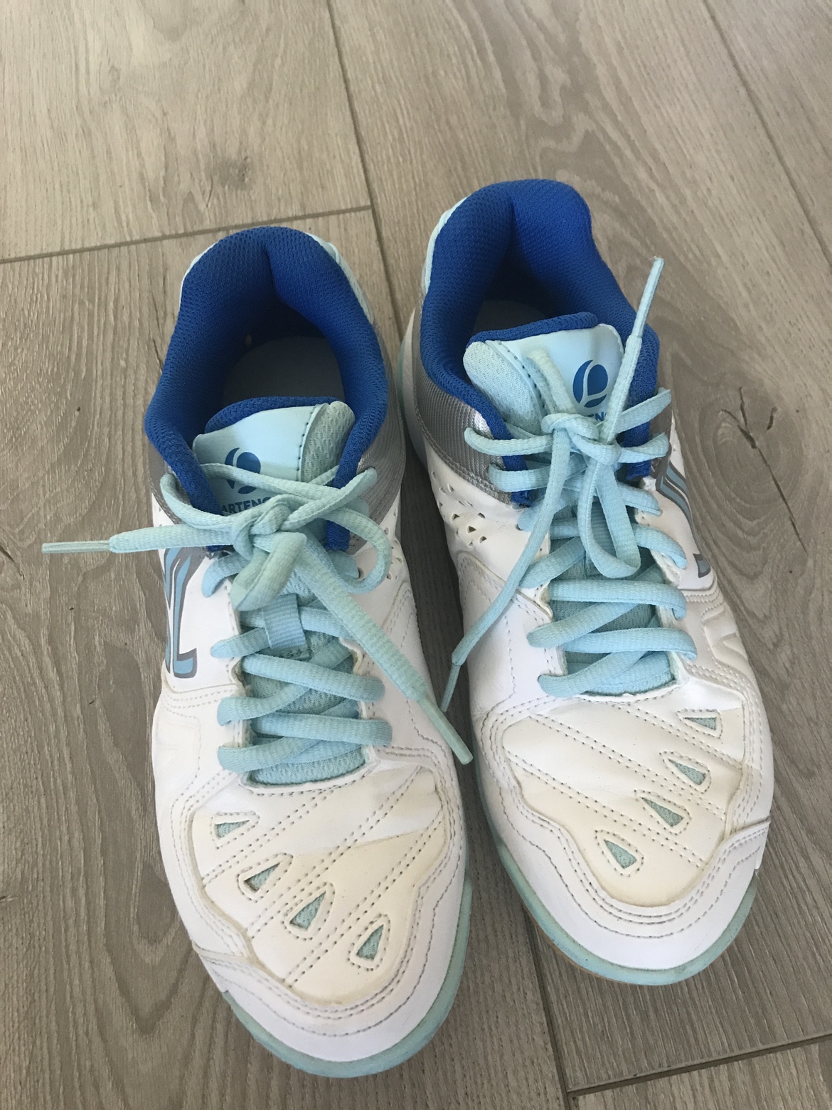 Women’s Badminton Shoes - $35 image indicator(2)