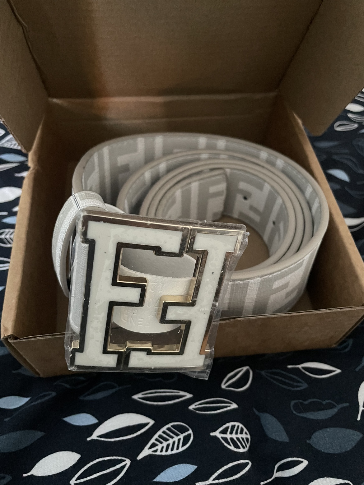 Fendi belt image indicator(2)