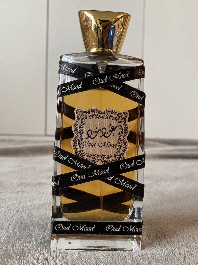 Lattafa Oud Mood Eau De Parfum - 5-7% used - photo 2