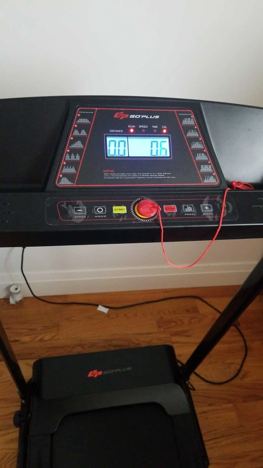 treadmill.  i want a quick sale - photo 2