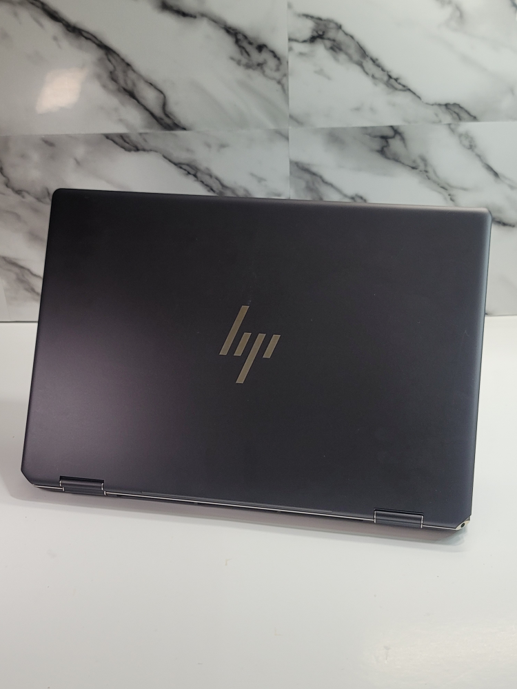 HP SPECTRE COREI7 2TB SSD image indicator(4)
