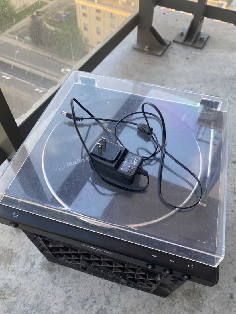 Record Player(Bluetooth) - photo 2