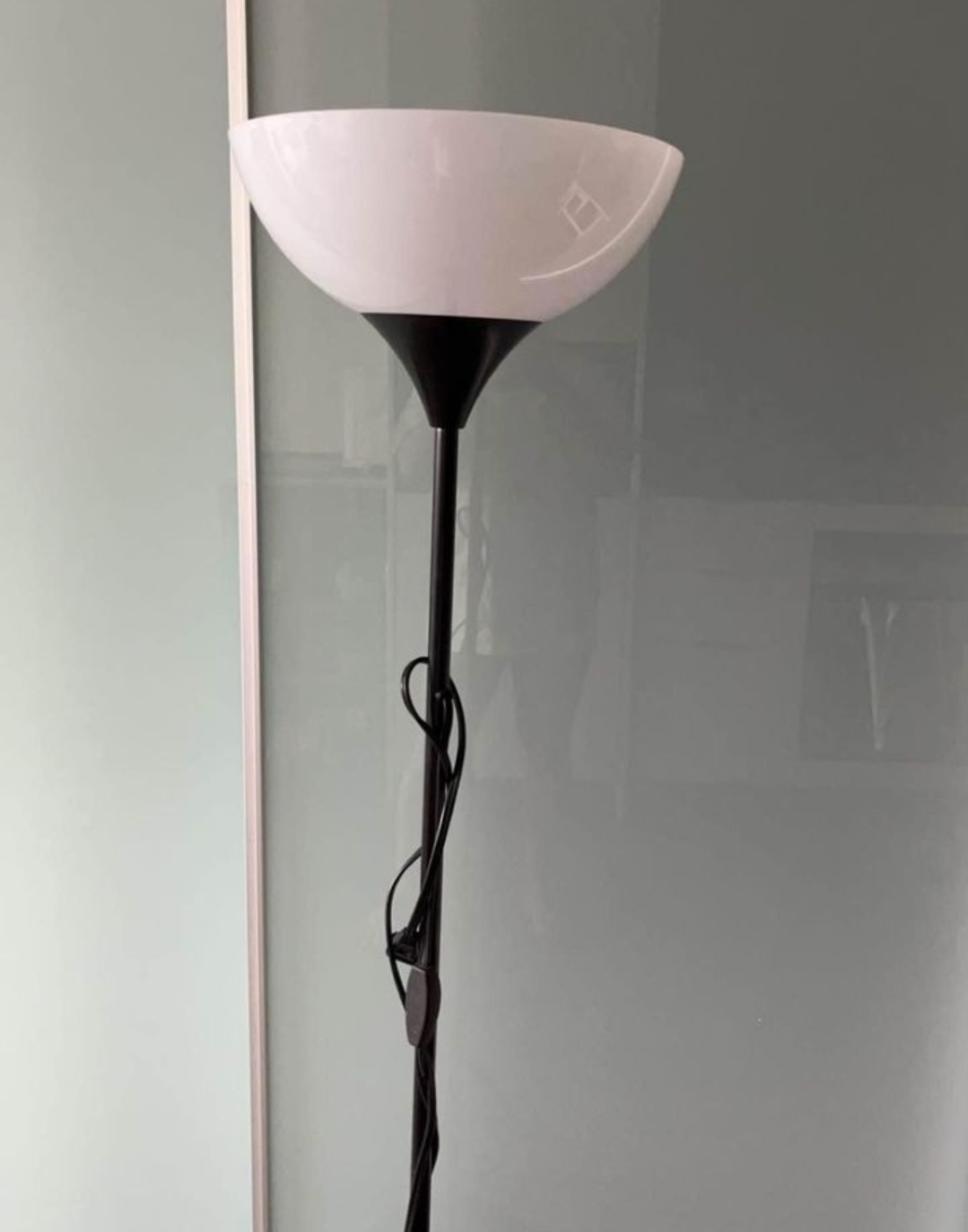 Black Floor Lamp - photo 2