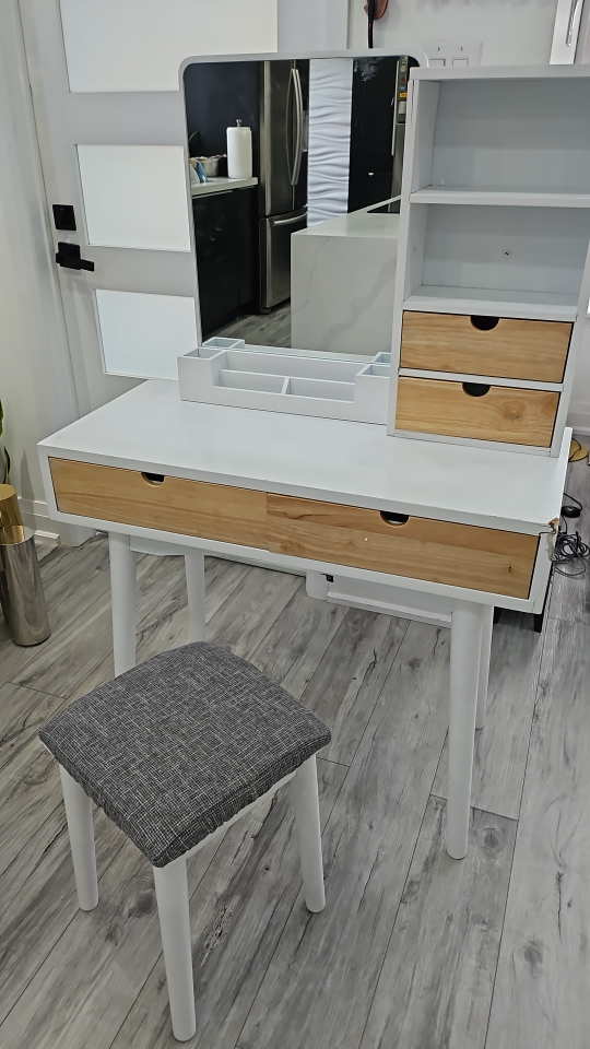Vanity Set with Stool and Mirror thumbnail