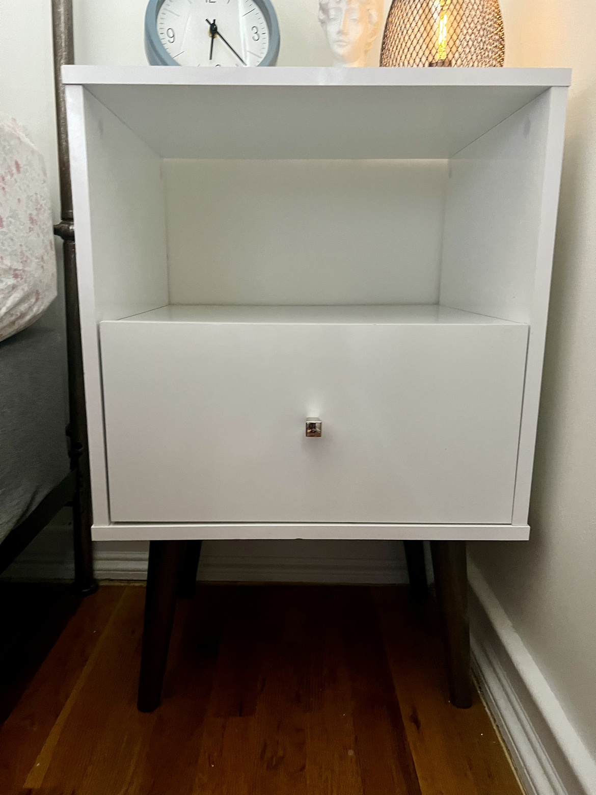 One drawer nightstands - photo 2