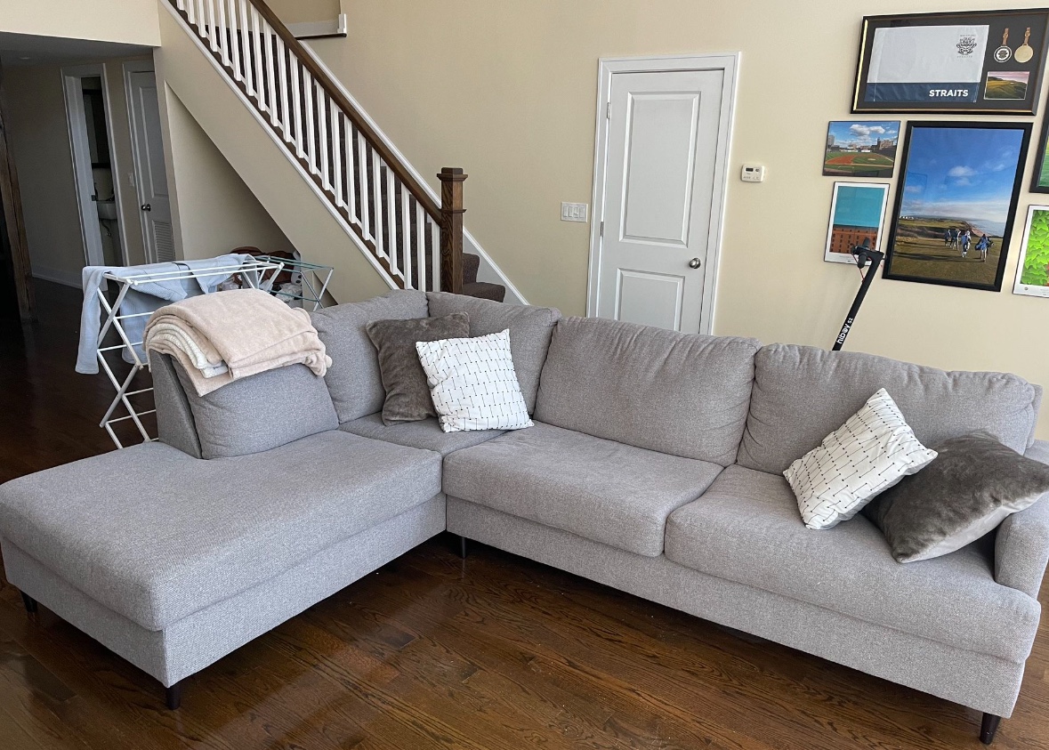 Couch - photo 4