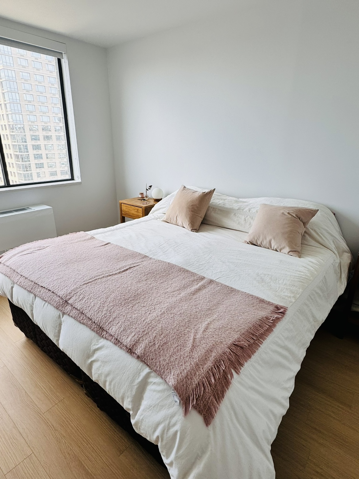 King size bed + matress
