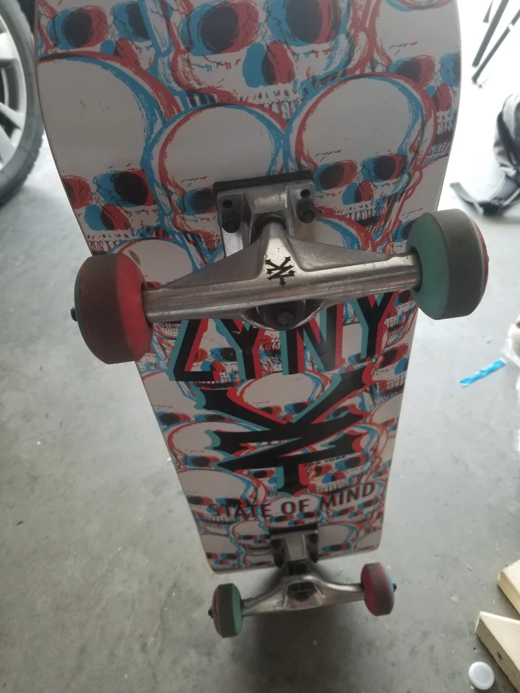 zyny skatebord