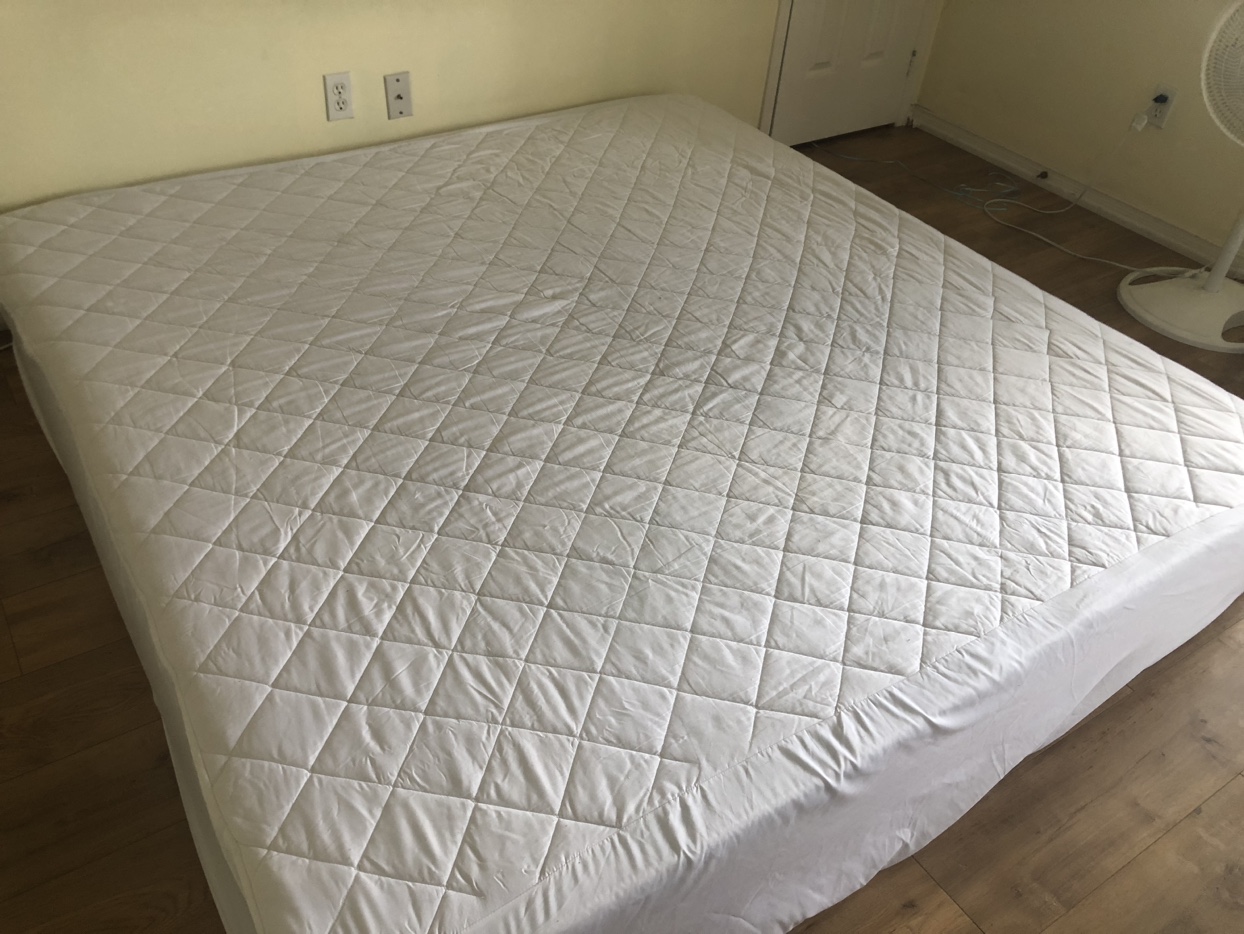 King bed frame mattress - photo 3