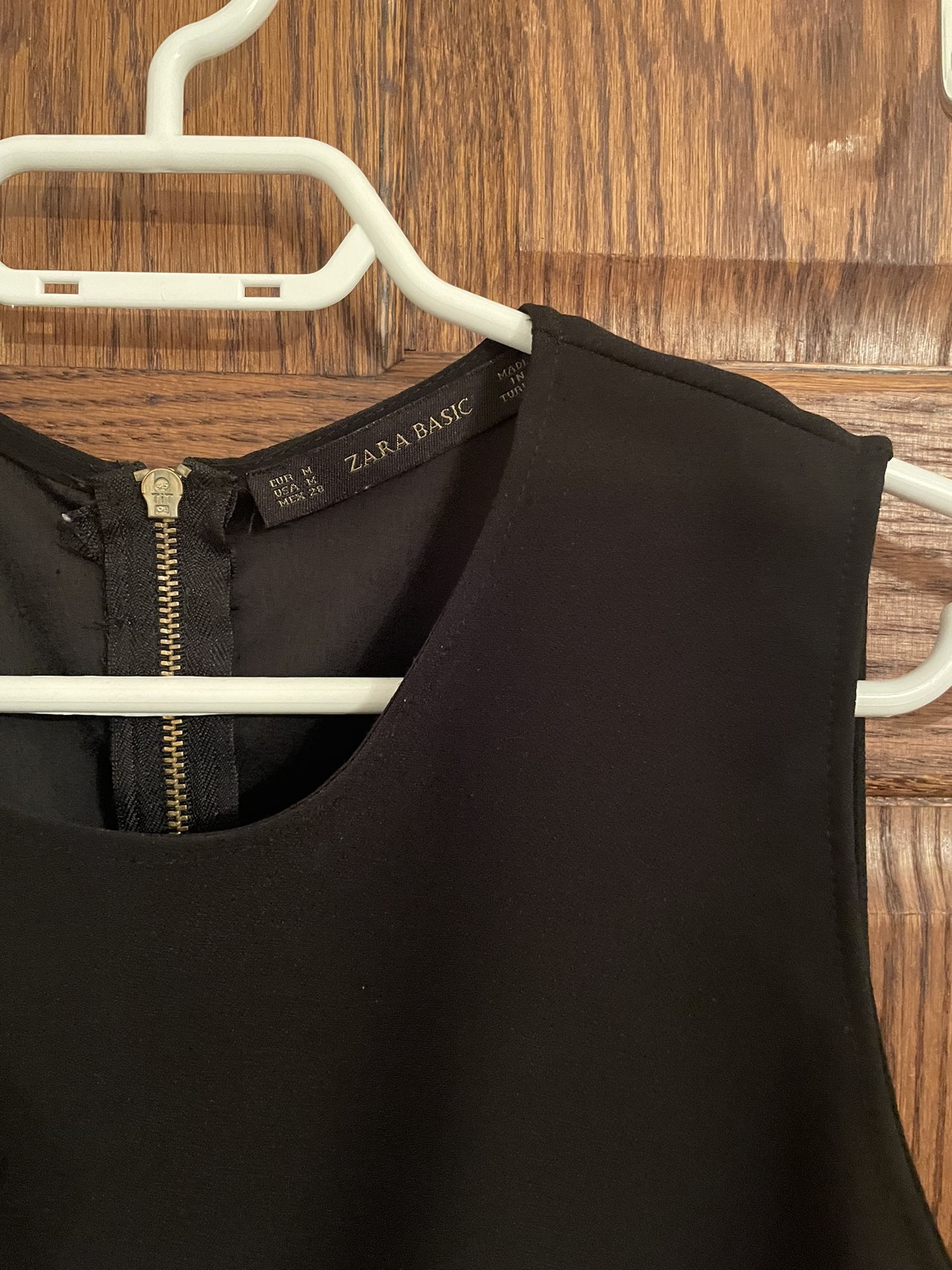 Black Zara top image indicator(2)