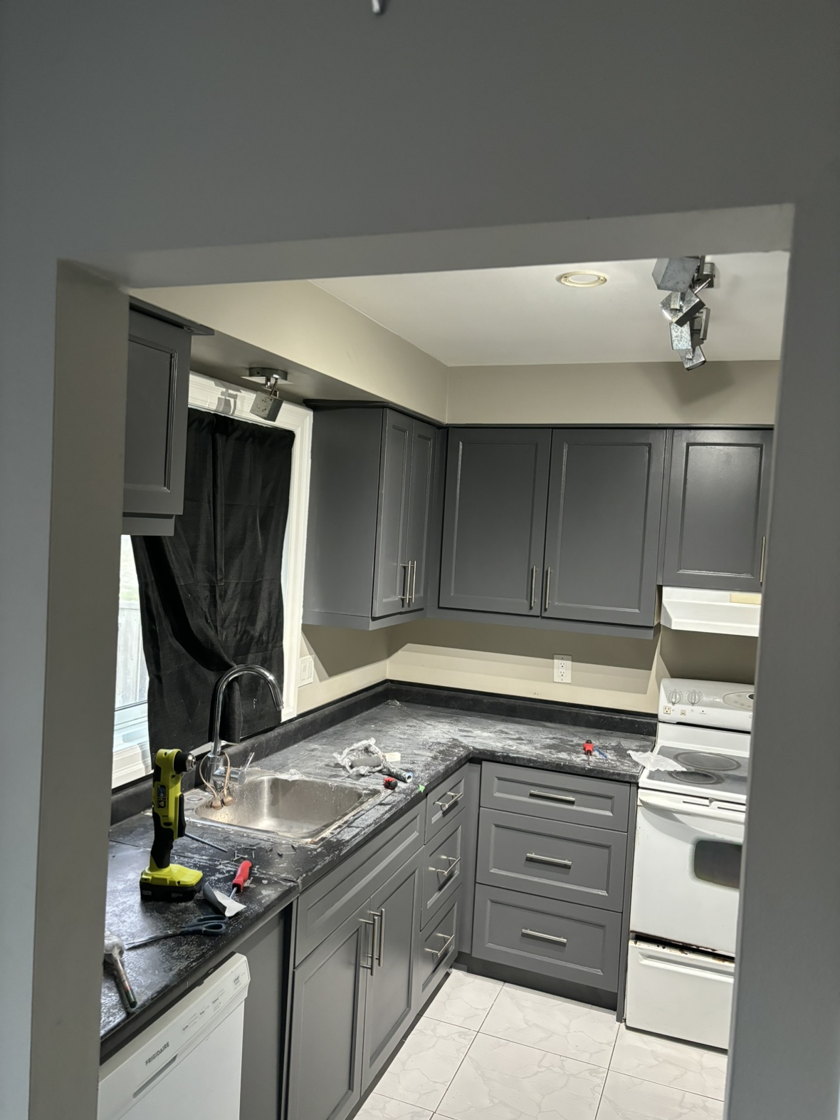 Custom  Kitchen Painting image indicator(2)