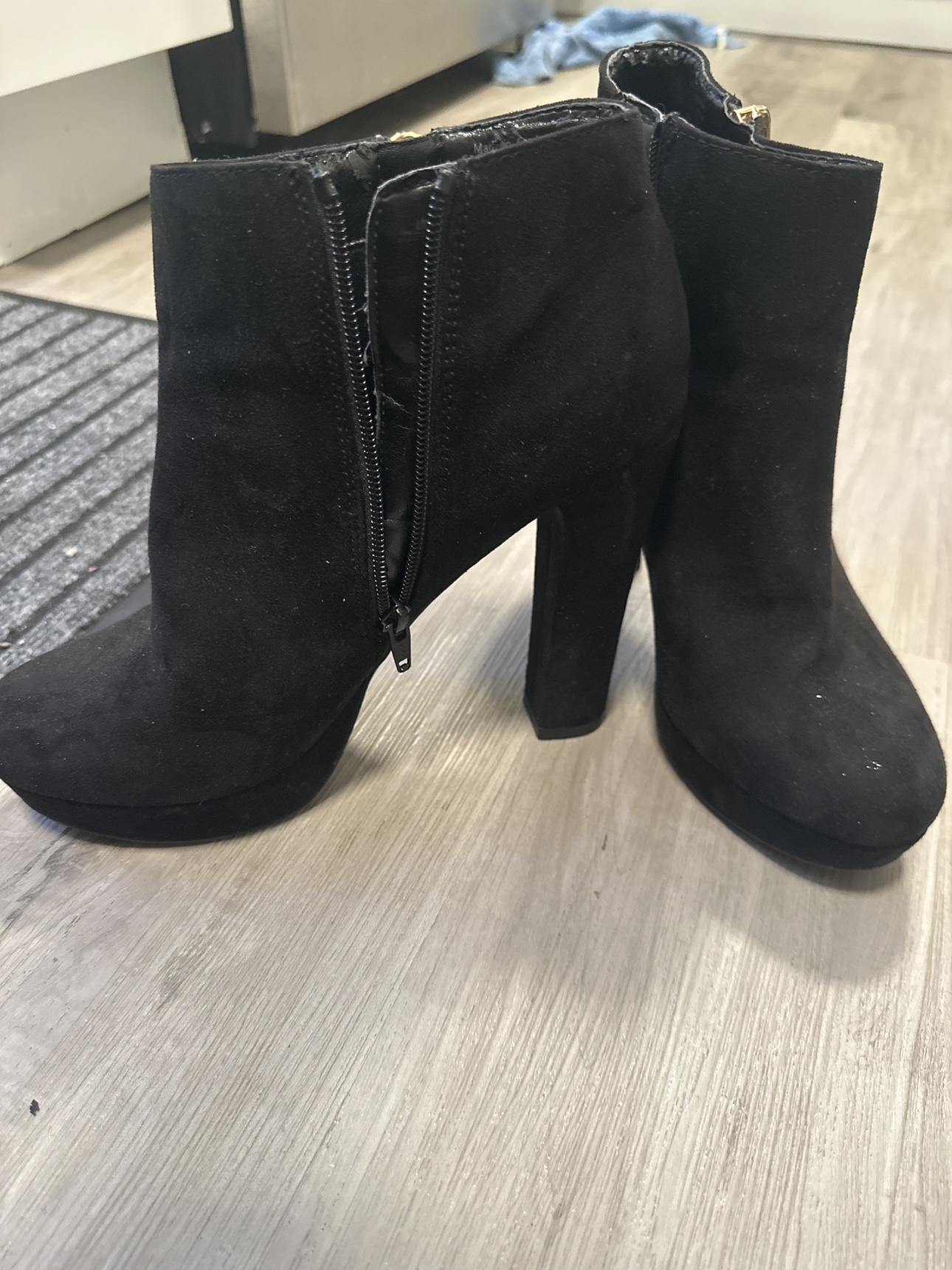 New Aldo Suede Heels image indicator(4)