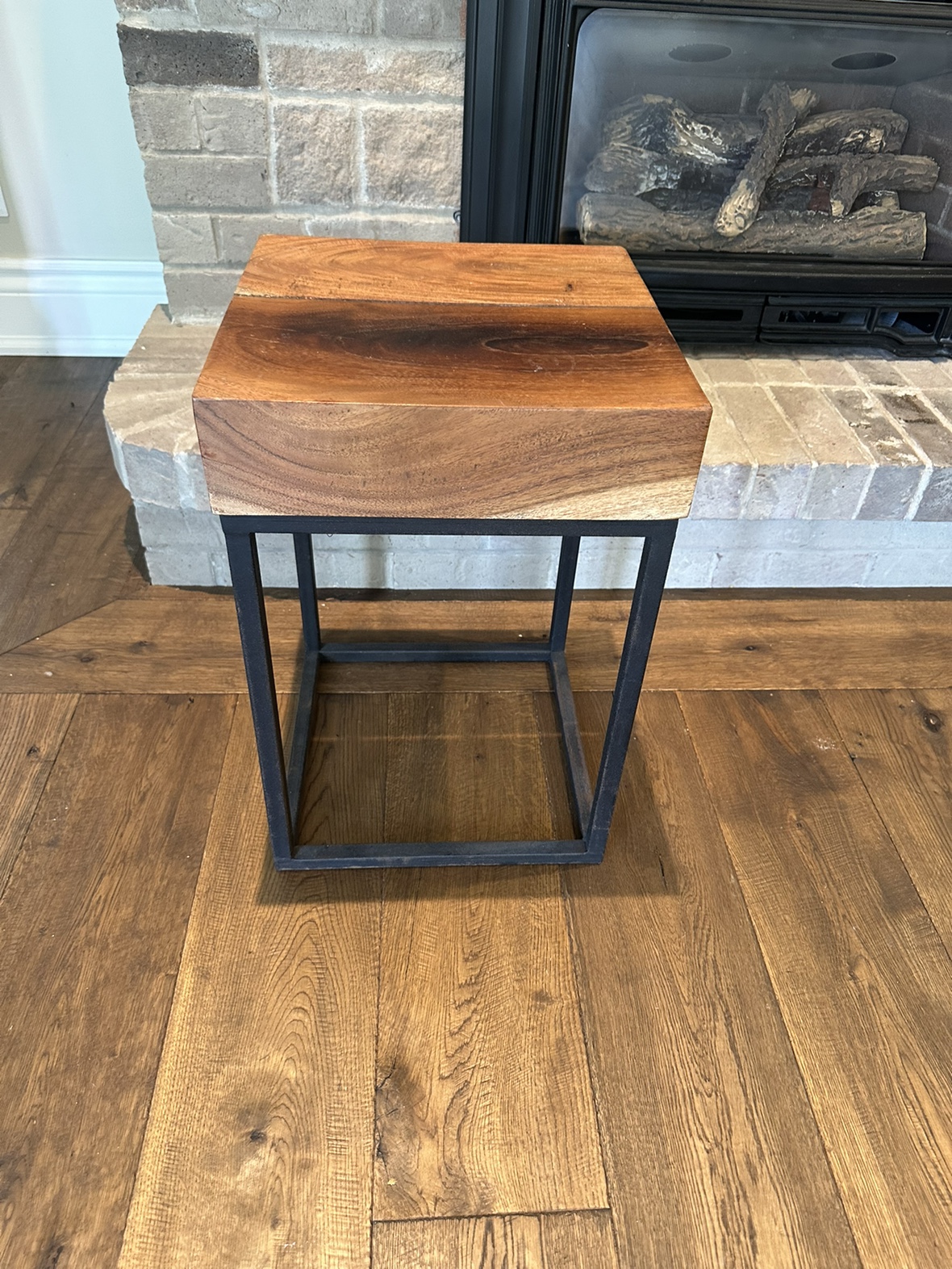 Natural solid wood side table