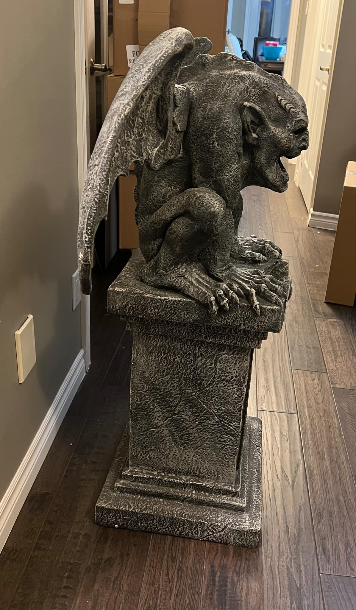 Sinister Gothic Gargoyle Spirit Halloween - photo 3