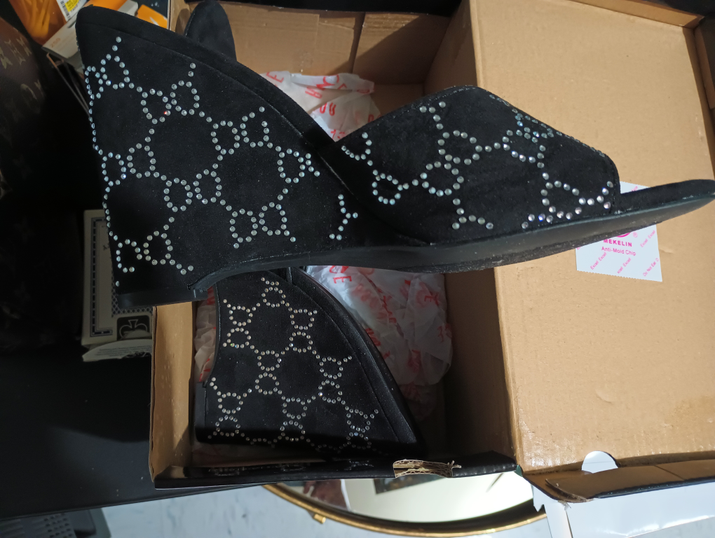 NICE MULES BRAND NEW