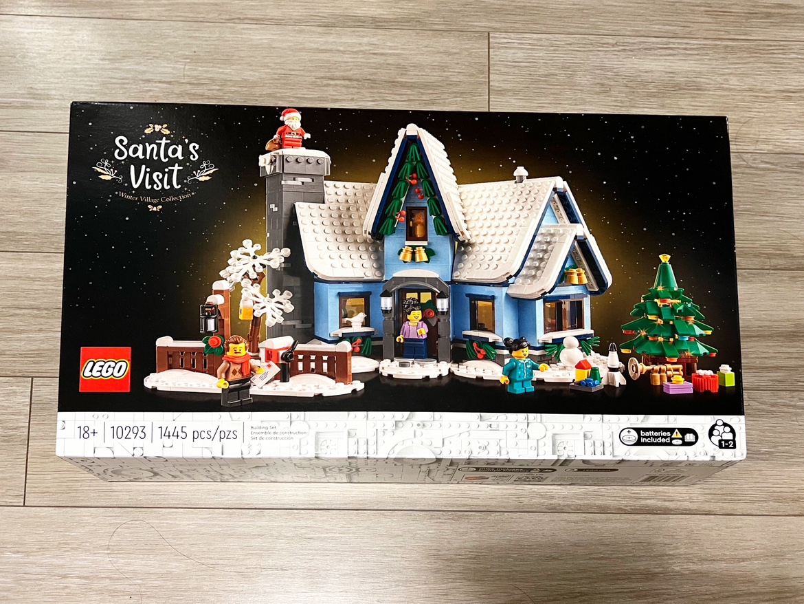 LEGO Santa’s Visit Christmas House 10293 Brand New